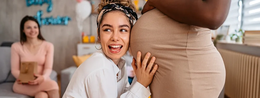 5 Ιδέες δώρων για τη μαμά και το μωρό στο baby shower